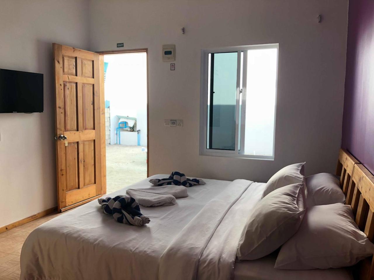 Hotel Lily Rest Maldives Maafushi Exterior foto